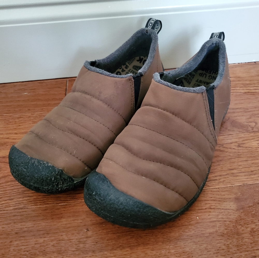 Keen Howser Mens Felt Slippers Size 9